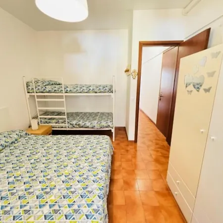 Flat With Patio Overlooking The Pool Apartamento *